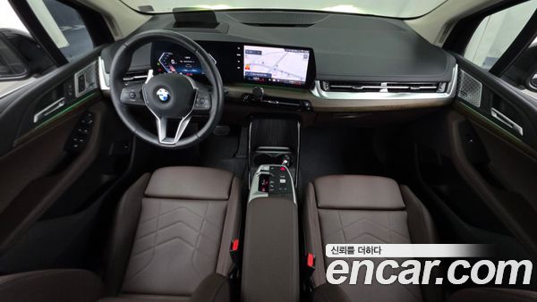 BMW 2 Series 2024, фото 10
