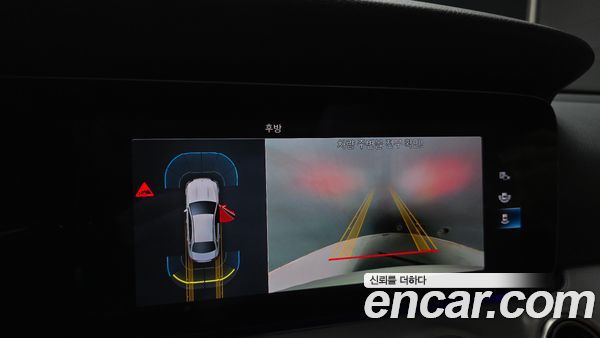 Mercedes-Benz E-Class 2021, фото 20