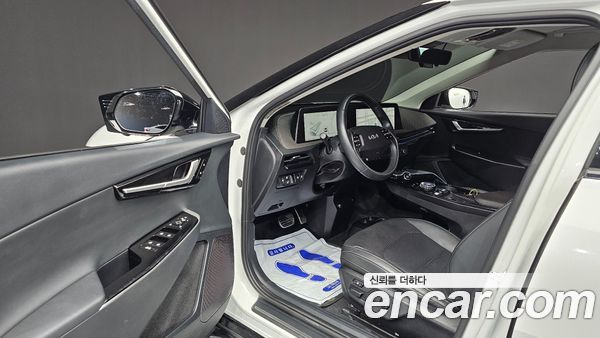Kia EV6 2022, фото 13