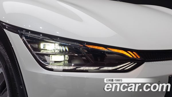 Kia EV6 2022, фото 8