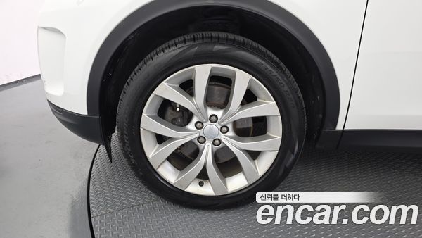 Land Rover Discovery Sport 2023, фото 5