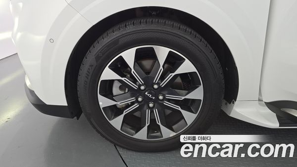 Kia Carnival 2023, фото 5
