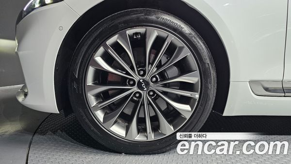 Kia K9 2022, фото 5