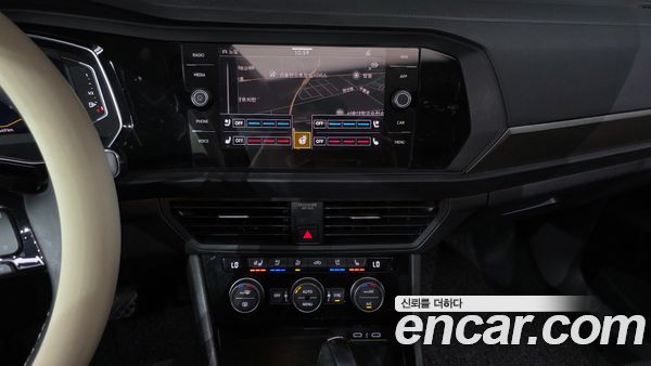 Volkswagen Jetta 2021, фото 29