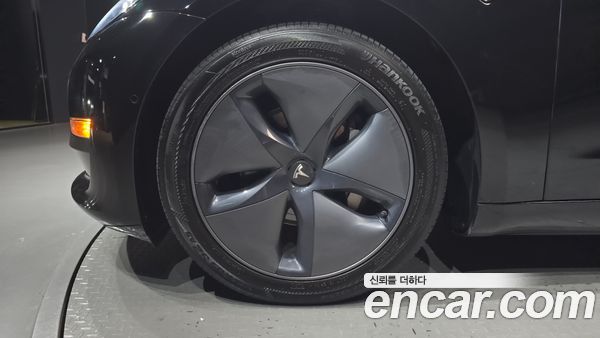 Tesla Model 3 2020, фото 5