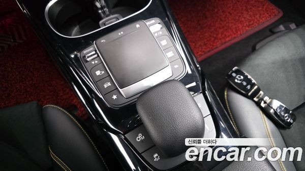 Mercedes-Benz CLA 2022, фото 24