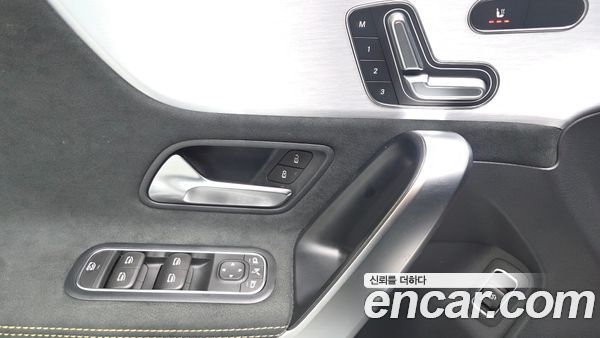 Mercedes-Benz CLA 2022, фото 27