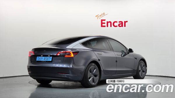 Tesla Model 3 2022, фото 2