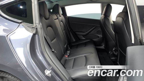 Tesla Model 3 2022, фото 12