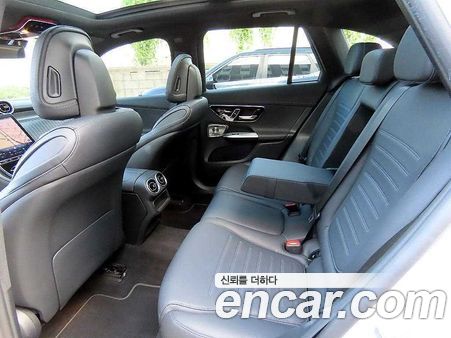 Mercedes-Benz GLC 2024, фото 6