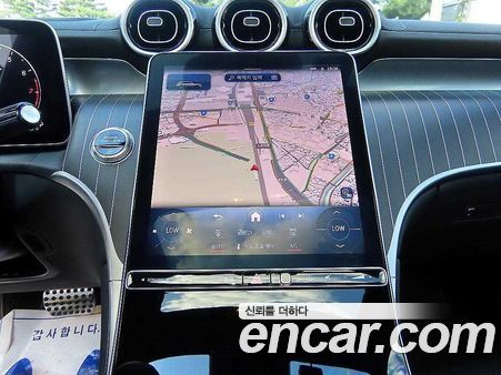 Mercedes-Benz GLC 2024, фото 12