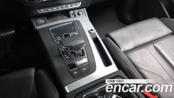 Audi Q5 2020, фото 12