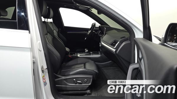 Audi Q5 2020, фото 17