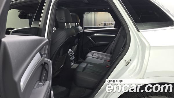 Audi Q5 2020, фото 16