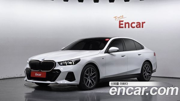 BMW 5 Series 2025