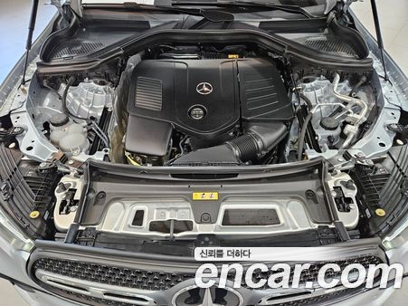 Mercedes-Benz GLC 2025, фото 6