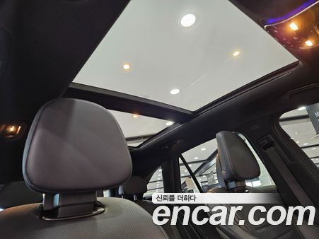 Mercedes-Benz GLC 2025, фото 15