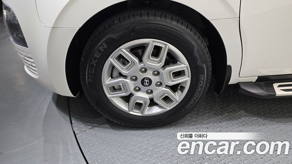 Hyundai Staria 2025, фото 5