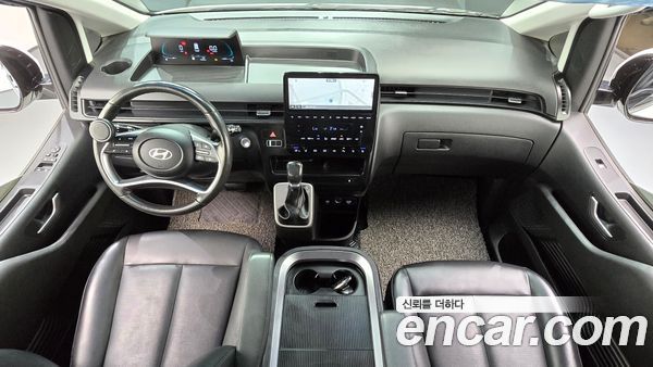 Hyundai Staria 2025, фото 7