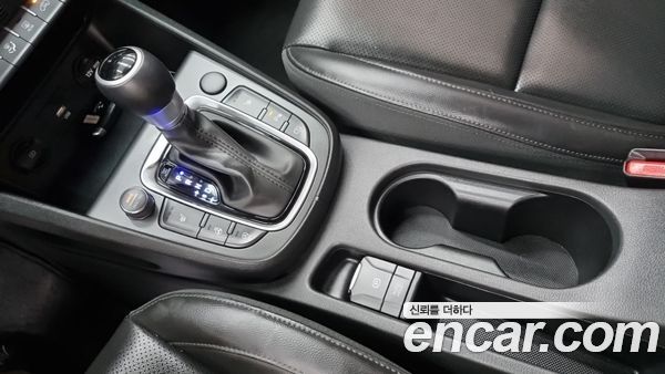 Hyundai Kona 2023, фото 9