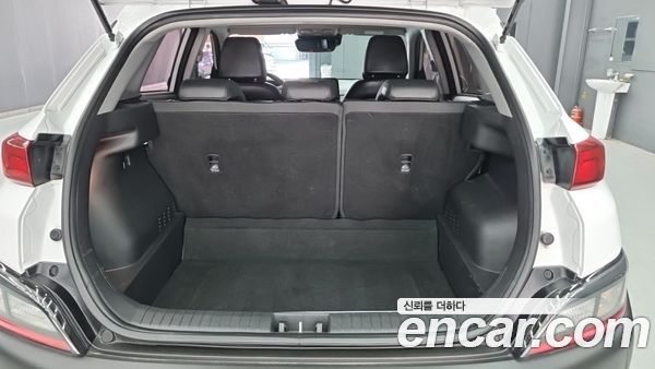 Hyundai Kona 2023, фото 15
