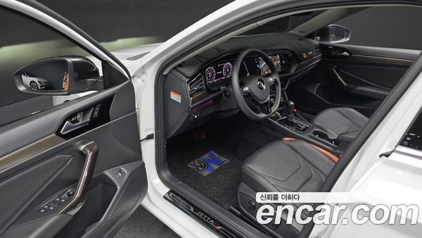 Volkswagen Jetta 2021, фото 10