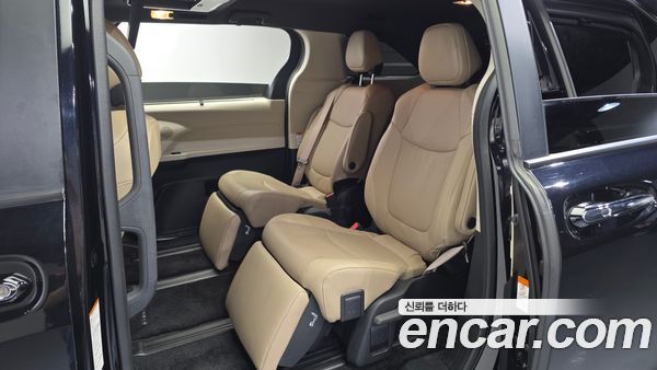 Toyota Sienna 2023, фото 16