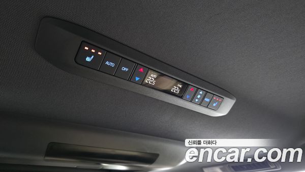 Toyota Sienna 2023, фото 27