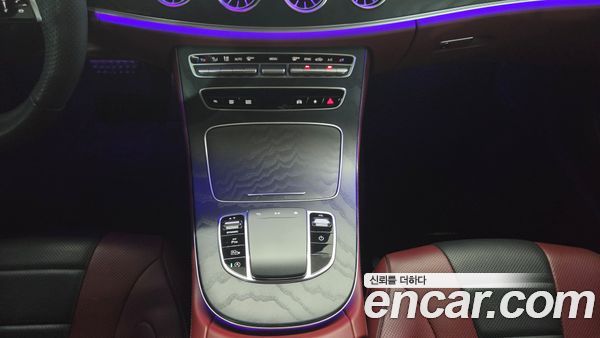 Mercedes-Benz CLS 2023, фото 9