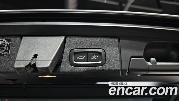 Volvo XC60 2020, фото 26