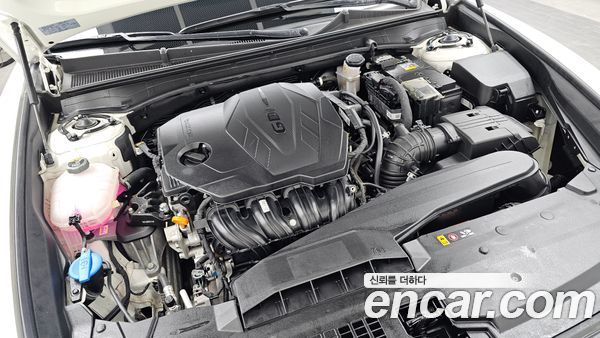 Hyundai Grandeur 2023, фото 6