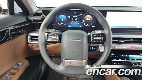 Hyundai Grandeur 2023, фото 13