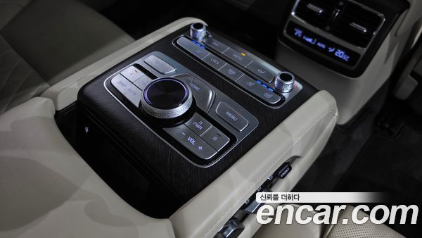 Kia K9 2022, фото 35