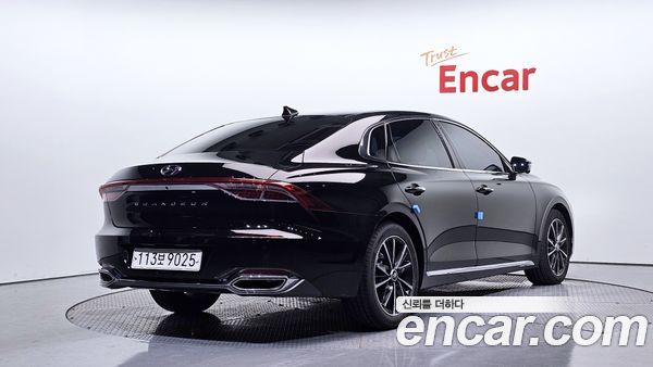 Hyundai Grandeur 2021, фото 2