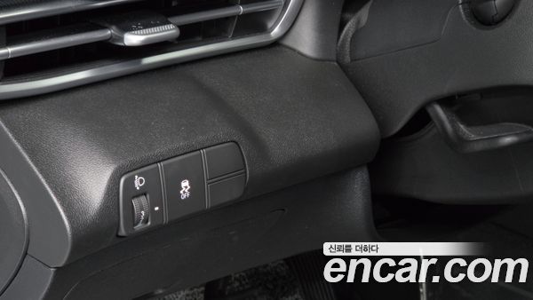Hyundai Elantra 2024, фото 16
