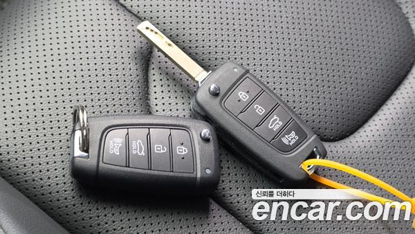 Hyundai Elantra 2024, фото 20