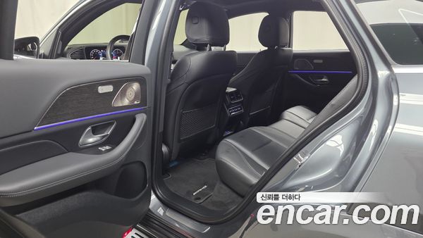 Mercedes-Benz GLE 2023, фото 17