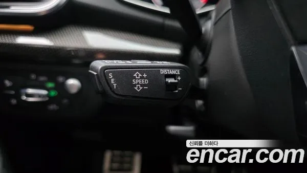 Audi SQ5 2022, фото 28