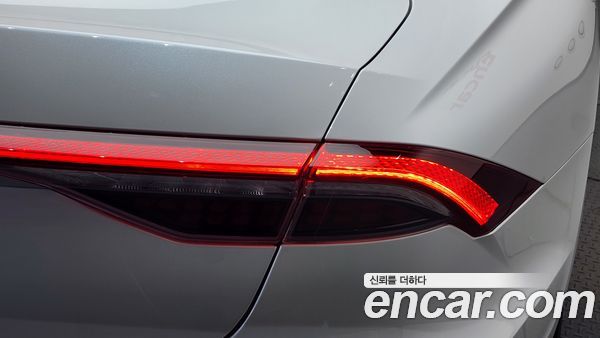 Hyundai Grandeur 2021, фото 9