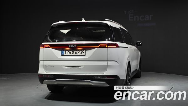 Kia Carnival 2022, фото 4