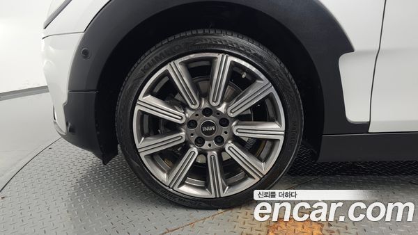 MINI CLUBMAN 2023, фото 4