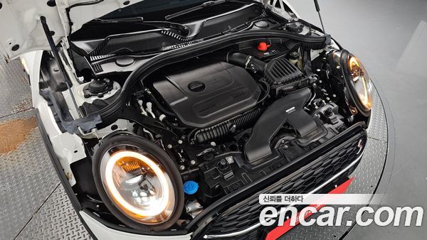 MINI CLUBMAN 2023, фото 5