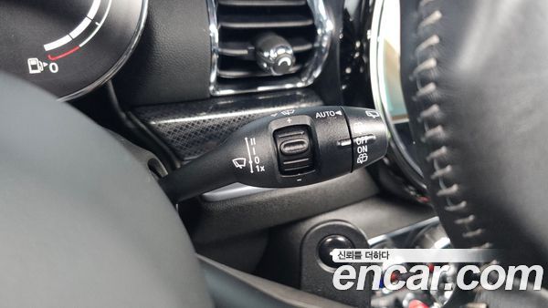 MINI CLUBMAN 2023, фото 23