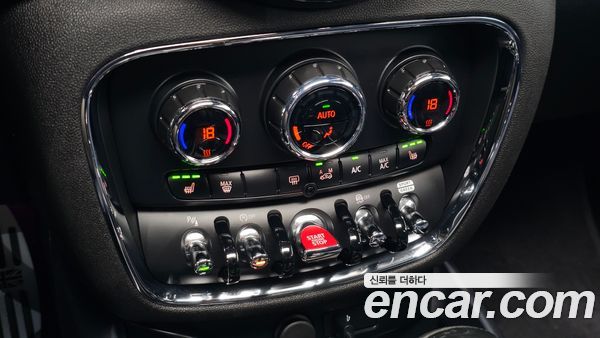 MINI CLUBMAN 2023, фото 28