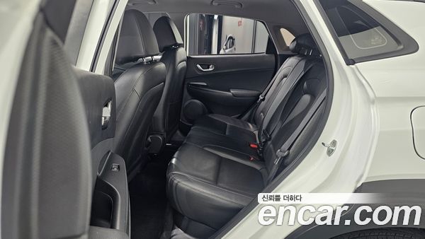Hyundai Kona 2021, фото 16
