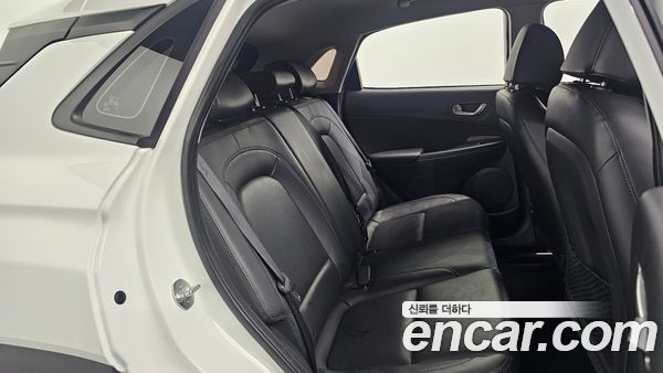 Hyundai Kona 2021, фото 17