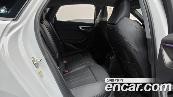 Audi A5 2025, фото 18