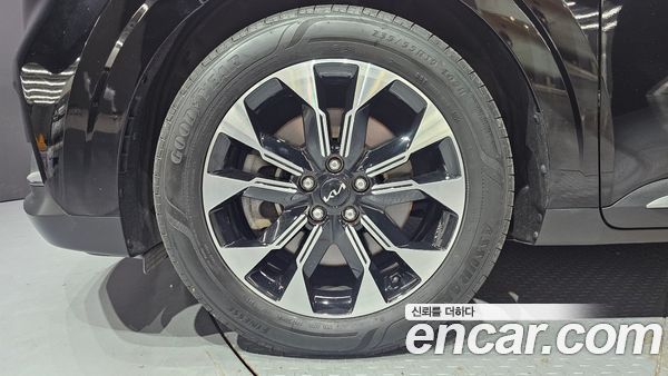 Kia Carnival 2023, фото 5