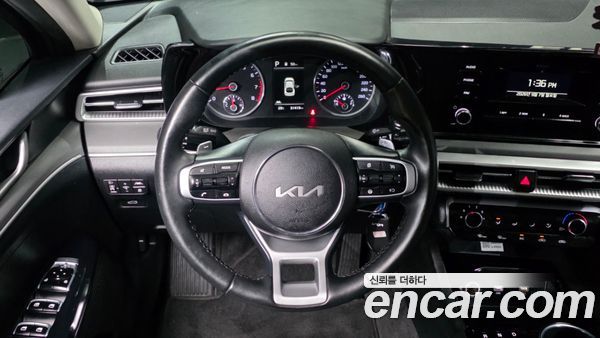 Kia K5 2023, фото 19