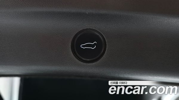 Tesla Model Y 2021, фото 31